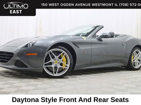 Used 2016 Ferrari California T image 1