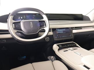 New 2026 Lincoln Navigator Premiere AWD/4WD video 2