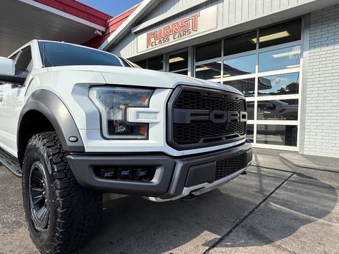 Used 2018 Ford F150 Raptor w/ Equipment Group 802A Luxury image 15
