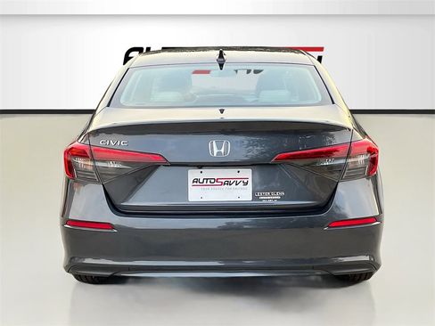 Used 2024 Honda Civic EX image 6