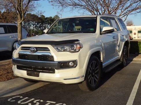 Used 2023 Toyota 4Runner Limited image 2