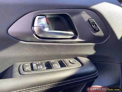 New 2026 Chrysler Pacifica Select image 23