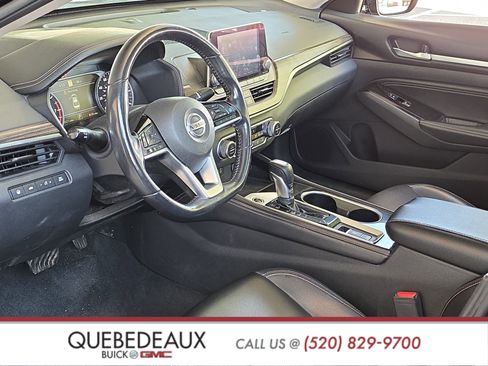 Used 2020 Nissan Altima 2.5 SL FWD image 10