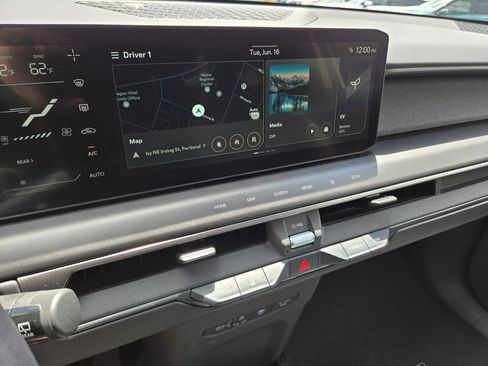 Certified 2024 Kia EV9 Wind AWD/4WD image 30
