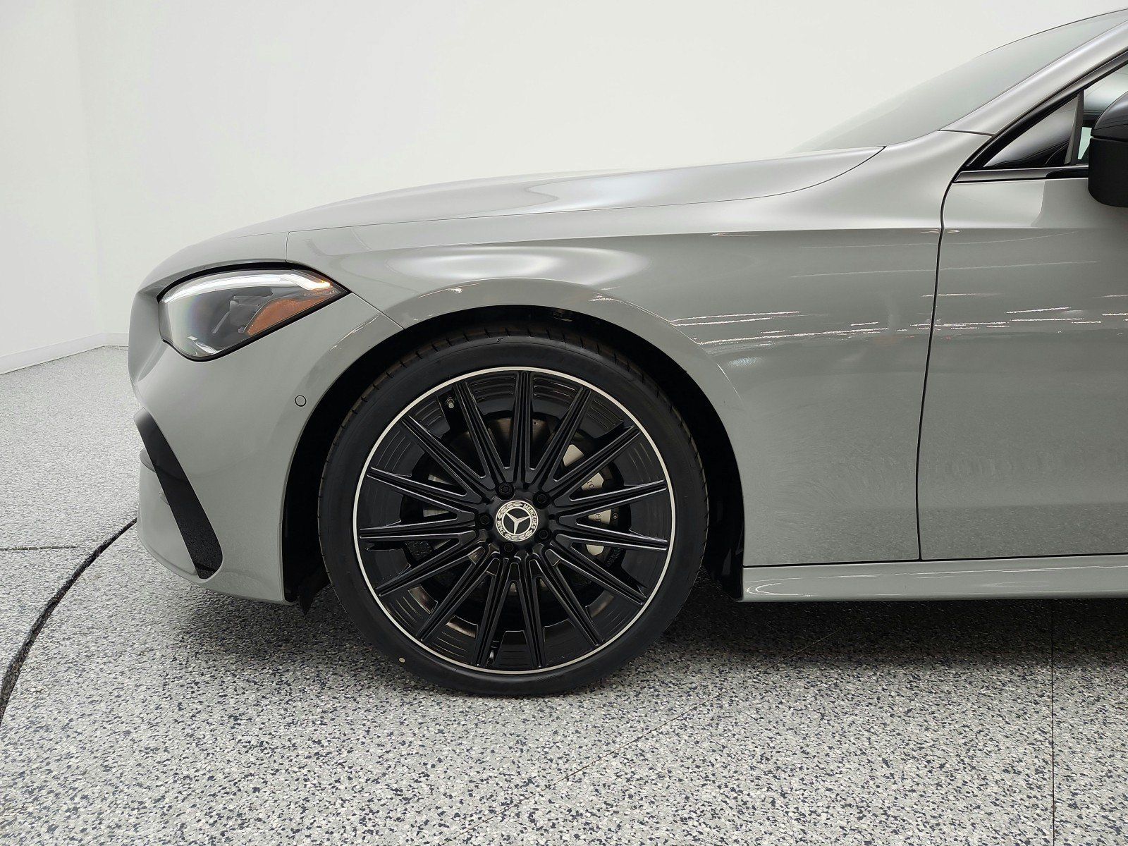 Used 2026 Mercedes-Benz CLE 300 4MATIC Coupe w/ AMG Line image 22