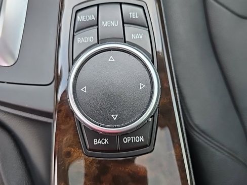 Used 2015 BMW 320i Sedan image 33