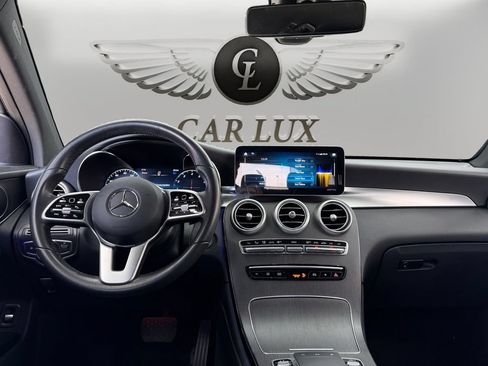 Used 2020 Mercedes-Benz GLC 300 image 10