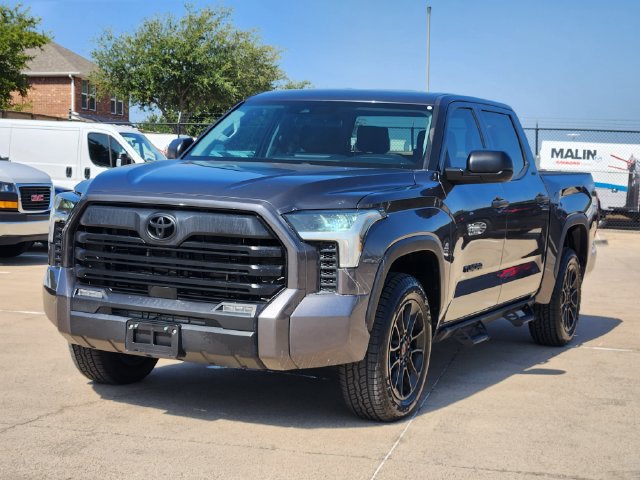 Used 2022 Toyota Tundra SR5 AWD/4WD image 12
