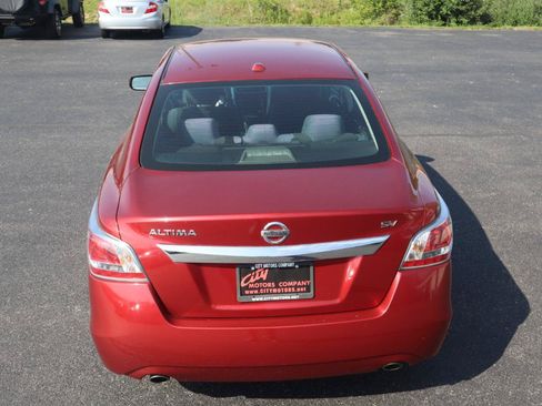 Used 2015 Nissan Altima 2.5 SV FWD image 11