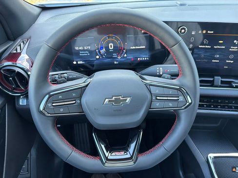 New 2026 Chevrolet Equinox RS image 14