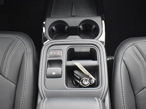 New 2025 Ford Mustang Mach-E Premium image 19