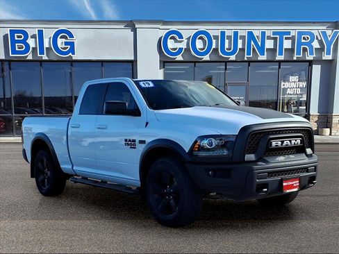 Used 2019 RAM 1500 Classic Warlock image 8