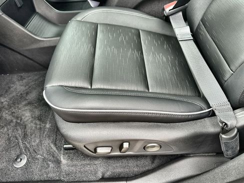 New 2026 Buick Enclave Sport Touring w/ Power Package FWD image 25