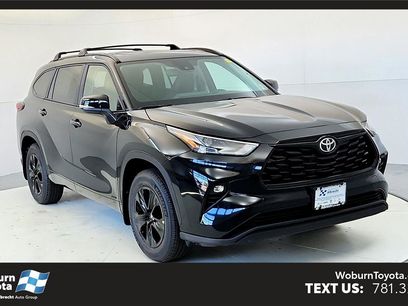 New 2025 Toyota Highlander XLE