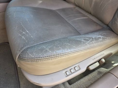 Used 2001 Lexus ES 330 FWD image 13