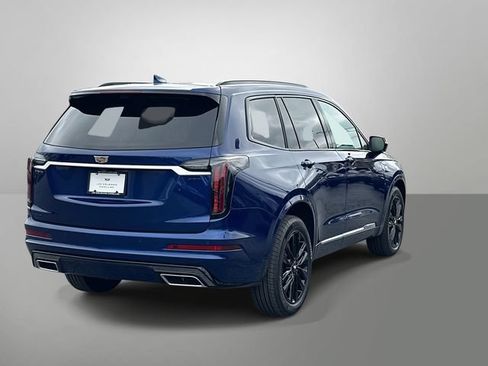 Used 2025 Cadillac XT6 Sport w/ Technology Package AWD/4WD image 14