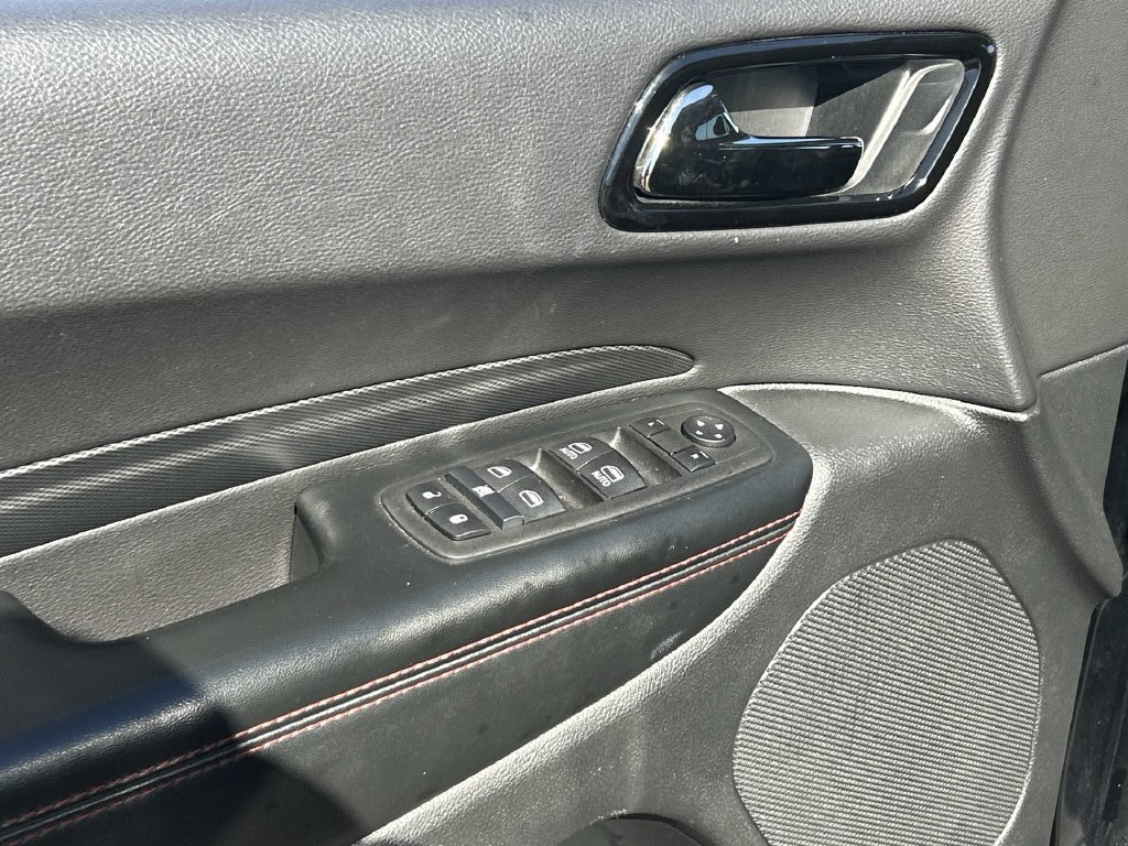 Used 2025 Dodge Durango GT RWD image 18