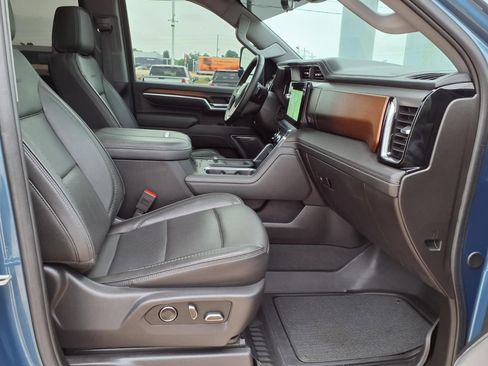 Used 2024 GMC Sierra 2500 Denali w/ Denali Reserve Package AWD/4WD image 20