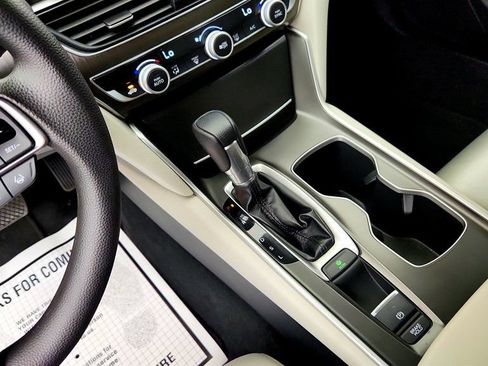 Used 2020 Honda Accord LX image 16