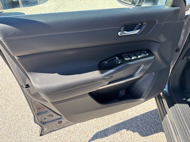 New 2026 Nissan Pathfinder SL AWD/4WD image 38