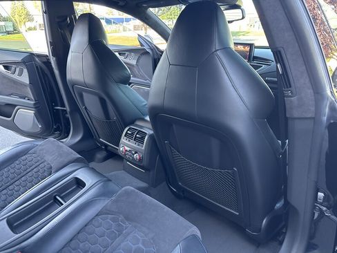 Used 2017 Audi RS 7 Performance AWD/4WD image 32