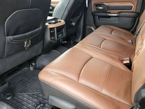 Used 2024 RAM 2500 Limited w/ Safety Group image 31