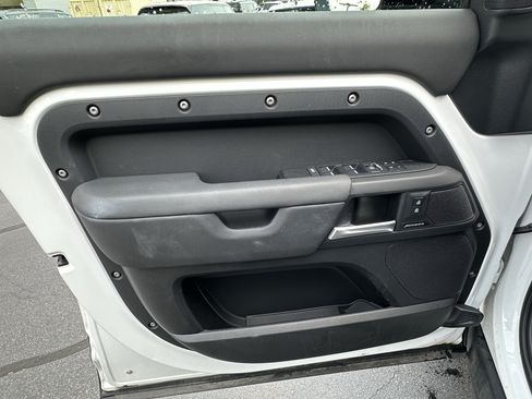 Used 2025 Land Rover Defender 110 S AWD/4WD image 14