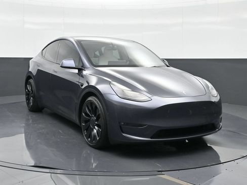 Used 2022 Tesla Model Y Performance AWD/4WD image 4
