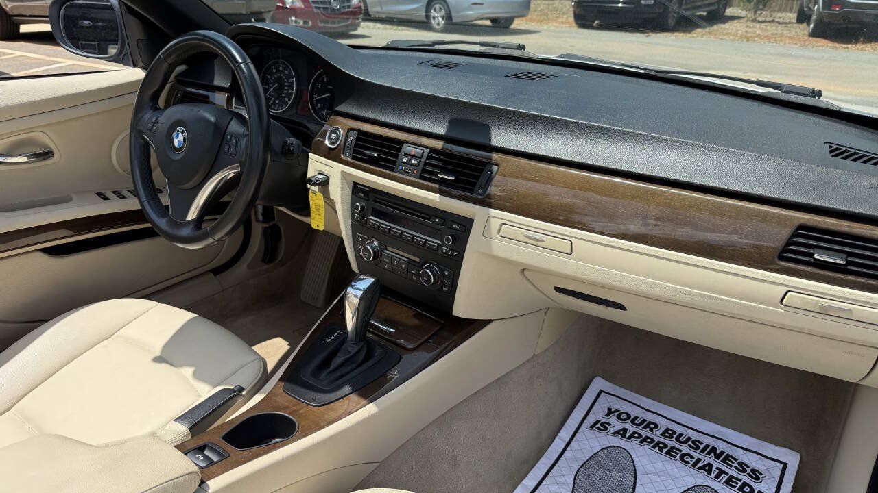 Used 2013 BMW 328i Convertible RWD image 16