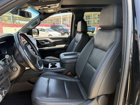 Used 2022 Chevrolet Tahoe LT w/ Luxury Package AWD/4WD image 27