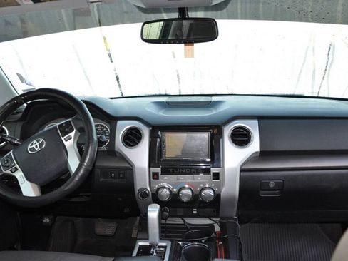 Used 2014 Toyota Tundra SR5 image 18