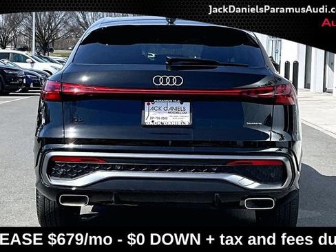 Used 2025 Audi Q5 Premium Plus w/ Premium Plus AWD/4WD image 4