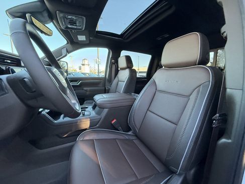 New 2026 GMC Sierra 3500 Denali w/ Denali Reserve Package image 10