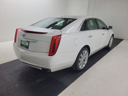 Used 2017 Cadillac XTS Luxury FWD image 9