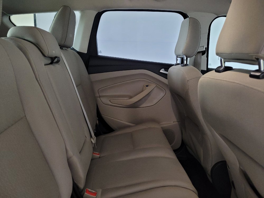 Used 2018 Ford Escape SE w/ Ford Safe & Smart Package FWD image 19