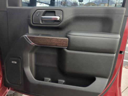 Used 2023 GMC Sierra 3500 Denali image 37