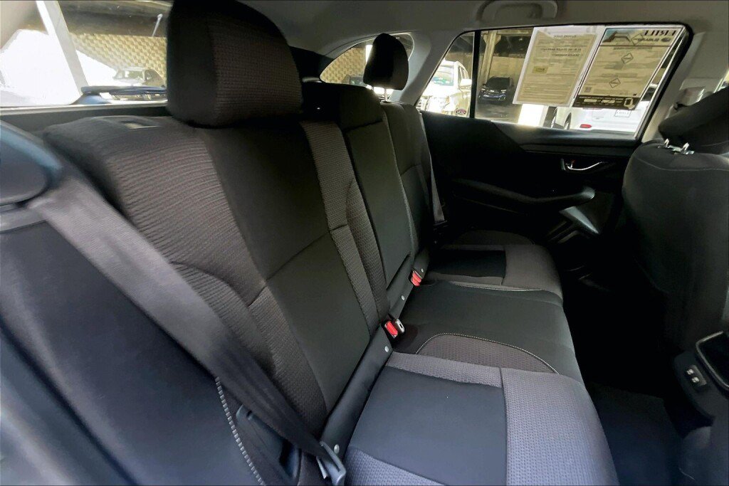 Used 2020 Subaru Outback Premium w/ Popular Package #1 AWD/4WD image 15