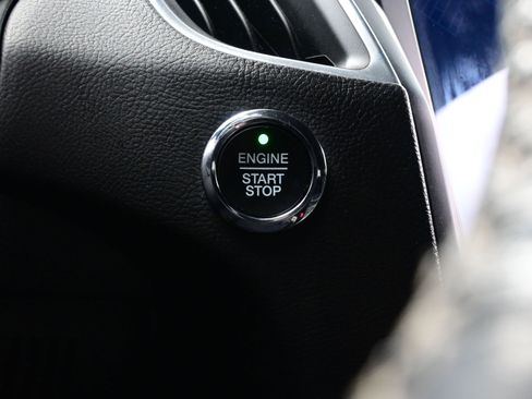 Used 2022 Ford Edge ST w/ Equipment Group 401A image 24