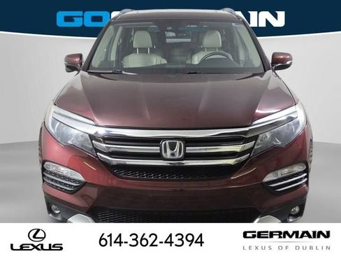 Used 2017 Honda Pilot Touring image 3