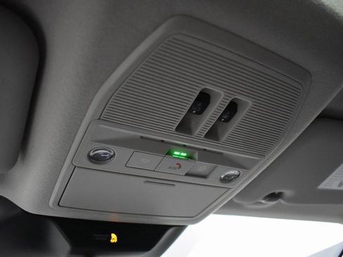 New 2026 Nissan Kicks SR w/ SR Premium Package image 28