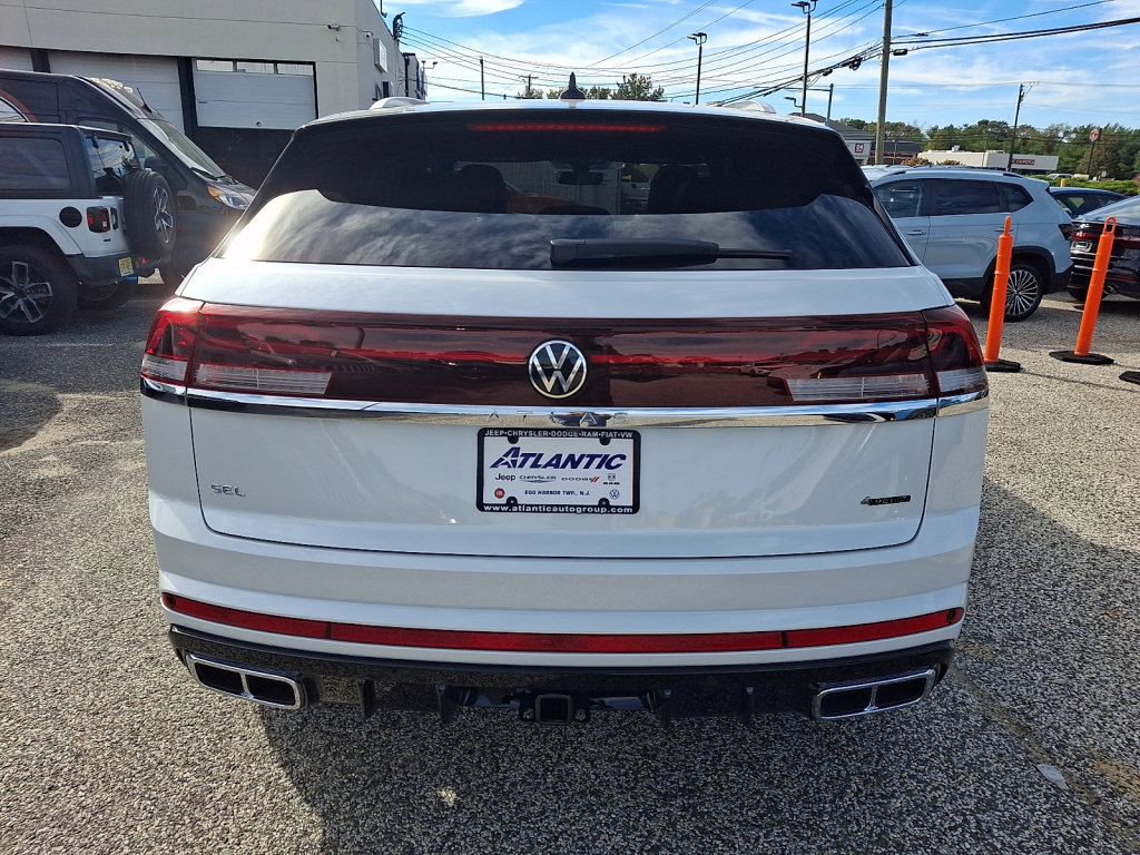 New 2026 Volkswagen Atlas Cross Sport SEL Premium R-Line AWD/4WD image 6