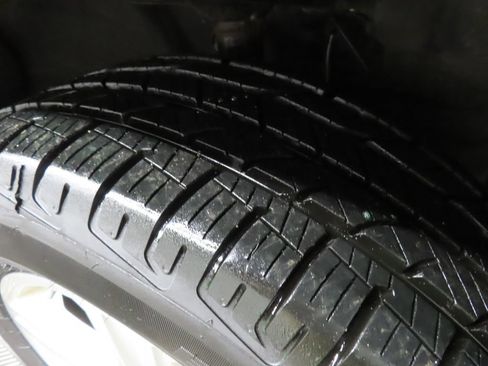 Used 2013 Honda Ridgeline RTL image 9