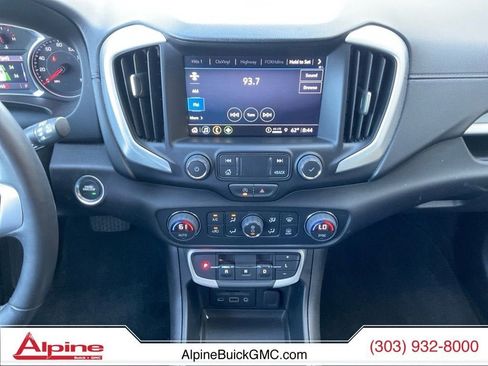 Certified 2024 GMC Terrain SLT AWD/4WD image 11