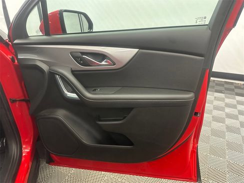 Used 2024 Chevrolet Blazer LT image 15