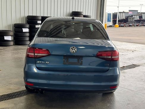 Used 2017 Volkswagen Jetta SE FWD image 33