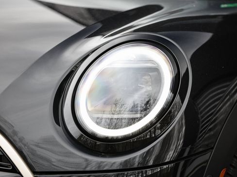 New 2026 MINI Cooper 2-Door Hardtop image 12