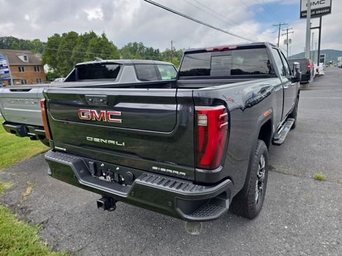 New 2025 GMC Sierra 3500 Denali w/ Denali Reserve Package image 5