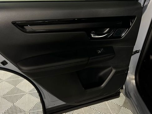 Used 2025 Honda CR-V EX-L image 29
