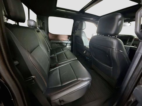Used 2021 Ford F150 Lariat w/ Equipment Group 502A High AWD/4WD image 23