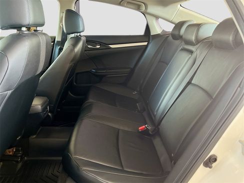 Used 2019 Honda Civic Touring image 24